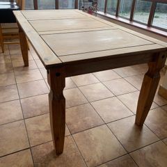 Kitchen table