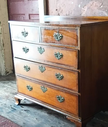 Antique Art & Crafts Chest of Drawers
