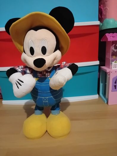 Singing/Dancing E-I-Oh Mickey Mouse