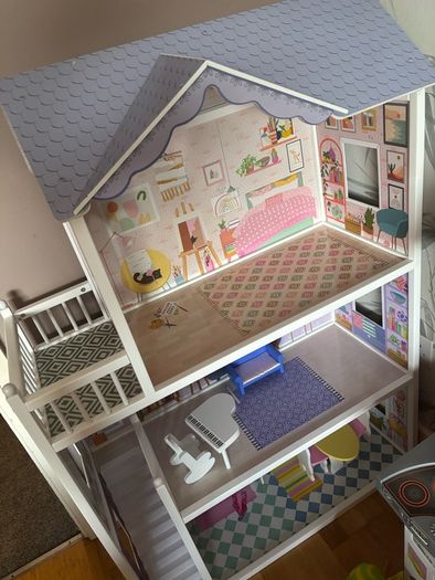 doll house
