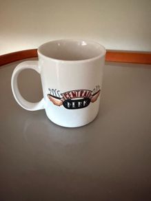 Vintage 1990s Friends official Warner bros mug