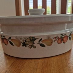 Wedgewood Quince Oval Casserole