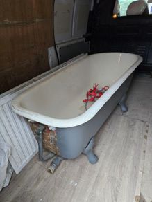 Vintage Cast Iron Clawfoot Bath  Original Feet