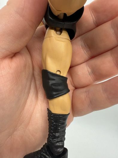 wwe elite series 32 Cody Rhodes action figure