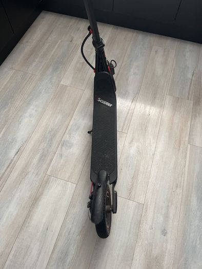 E scooter