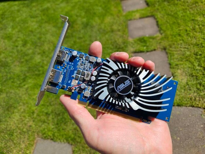 Asus NVidia GeForce GT1030