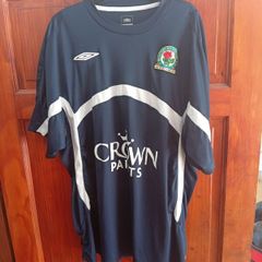 Blackburn Rovers umbro training too XXL