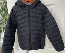 M&S Boys Black Puffer Jacket (Age 9-10)