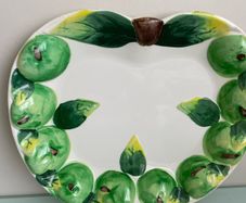 2 Picnic Serving Plates