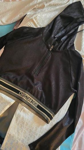 Woman outfit,many nice things