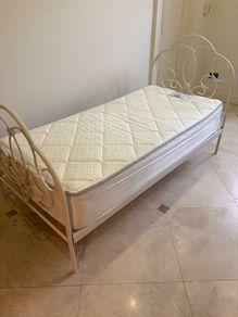 Childs single bed