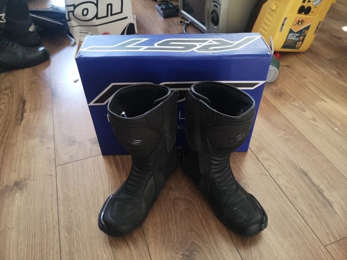 motorcycle boot