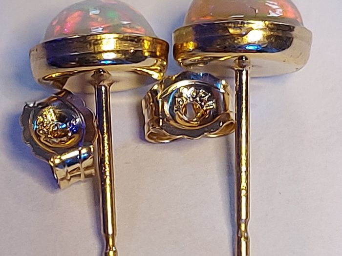 Ethiopian Opal 1.4ct 14 K Gold-Filled earrings