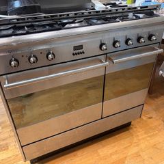 Oven