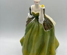 Royal Doulton Fleur HN 2368 Porcelain Lady Figurine