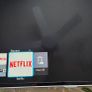 Samsung Smart TV 32 Image 2
