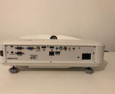 Home Cinema Projector.Dell S570P 1920x1080 ultra short throw 3D Full HD