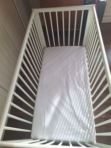 baby cot