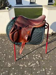 Berney's Grand Prix Olympic Saddle - 17in, Havana Brown, MW