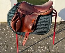 Berney's Grand Prix Olympic Saddle - 17in, Havana Brown, MW