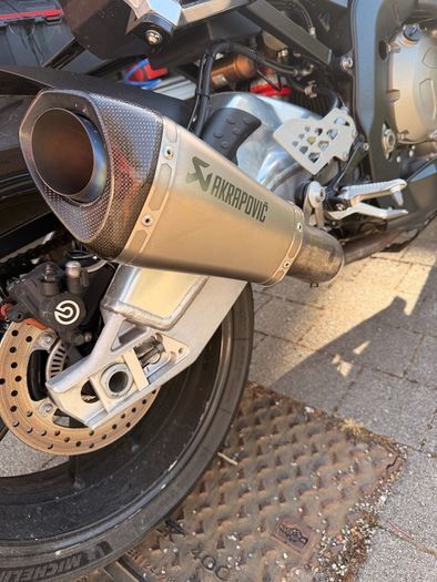 s1000rr full akrapovic exhaust