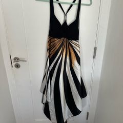 [clothes for adults] Gorgeous summer dress, one size (would fit 10/12)