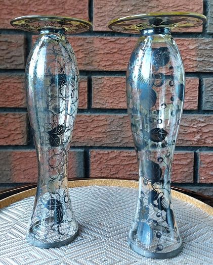 Vintage Pair of Silver City Glass Bud Vases
