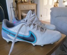 Nike Tiempo Legend Academy Firm Ground football boots