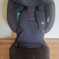 Maxi Cosi Nomad car seat