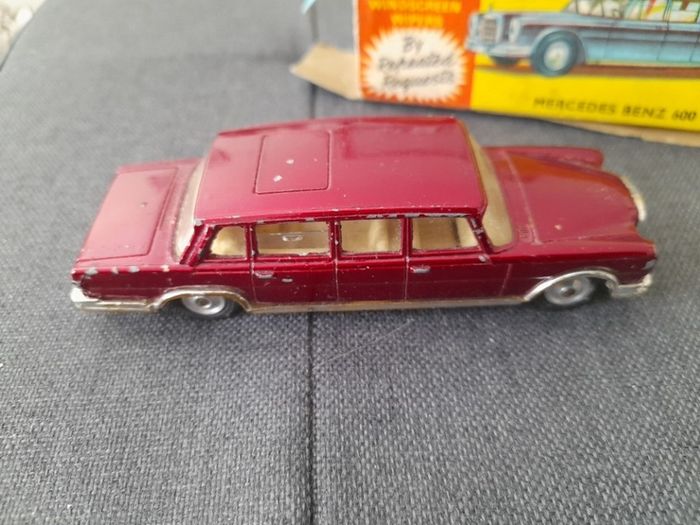 Corgi toys, Mercedes Benz 600 Pullman