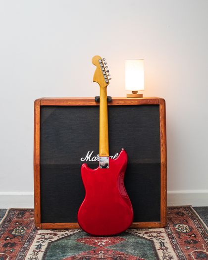 Fender Mustang MG69/MH 2012 - Candy Apple Red