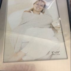 New photo frame 8"x 10"
