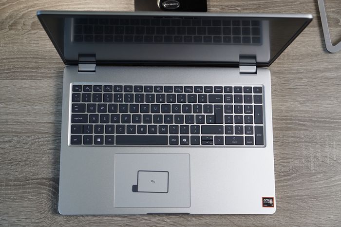 New Dell Pro 16 Plus (PB16255) | 16" FHD+ | Ryzen Ai | 16GB | 512gb