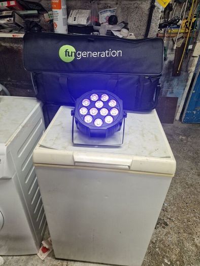 Stage RGB Led Mains  Battery Par Cans