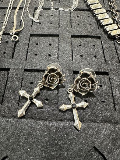 earings
