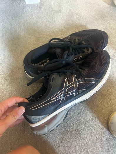 asics GT2000 8