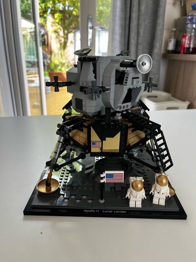 Lego Apollo 11 Lunar Lander