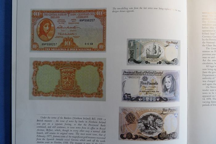 Old Hard Back Book Root And Branch Allied Irish Bank, Yesterday, Today, Tomorrow, Published In 1979  In Perfect Condition !