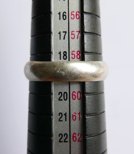 Vintage 925 Sterling Silver Band Ring size Q - 3,1g