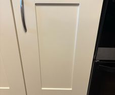 cream shaker kitchen doors