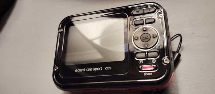 Digital camera Kodak EasyShare Waterproof Working perfectly