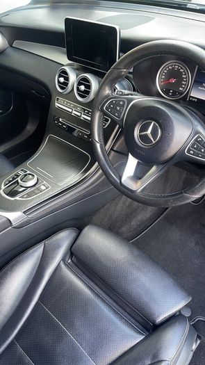 Mercedes Benz glc 220