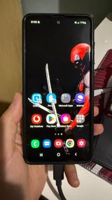 Samsung A51 Black 128GB Like New, Boxed with Extras (Headphones, Screen Protectors, Case)
