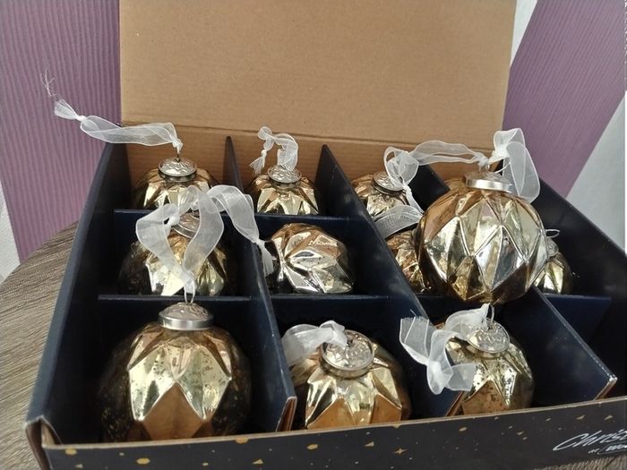 Box of x12 Gold Speckle Geometric Style Glass Christmas Baubles