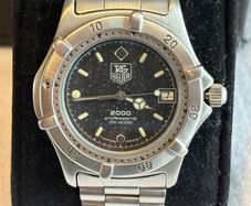 TAG Heuer 2000 Professional 200M Quartz