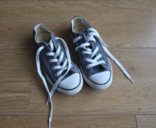 kids converse