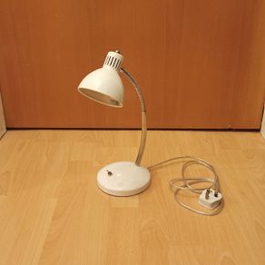 Vintage-style white gooseneck desk lamp with a chrome flexible arm  white