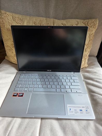 Acer Vivobook S14 Still under warranty