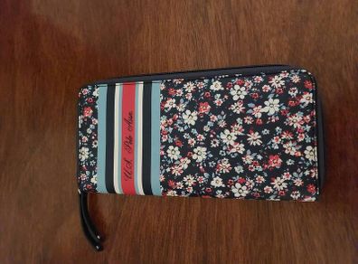 U.S. Polo Association Purse