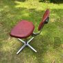 Vintage red swivel and tilt office chair Image 2